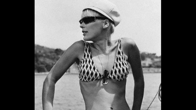 Белый пух смотреть онлайн