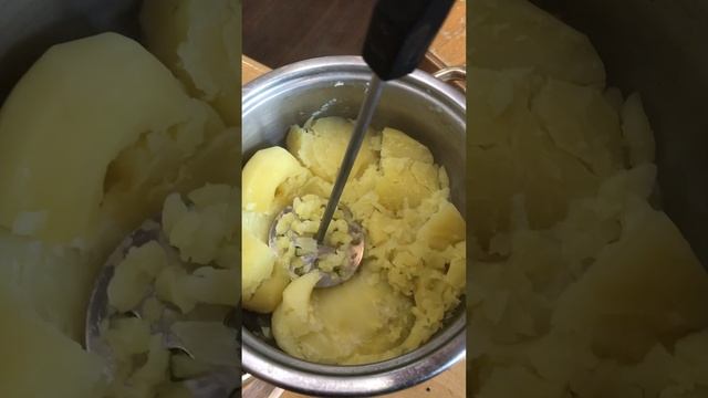 Картофельные котлеты с начинкой