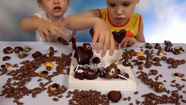 Шоколадный Челлендж конфетки вкусные или с зелёным перцем физалисом кушаем шокол смотреть онлайн