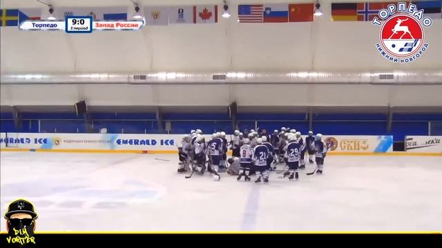 ХОККЕЙ ДРАКА! ЖЕСТЬ! МАССОВАЯ ДРАКА ( детский хоккей ) смотреть онлайн