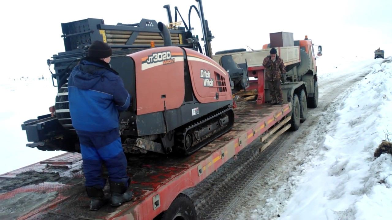 Непростая дорога за бурилкой Ditch Witch JT3020. Трал застревает на перегибах. Камаз 65221