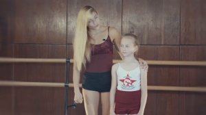 Как высоко поднимать ноги ? КАК БЫСТРО РАСТЯНУТЬСЯ? Растягиваем бок.