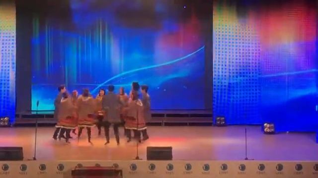 Хороводный танец КМНС? смотреть онлайн