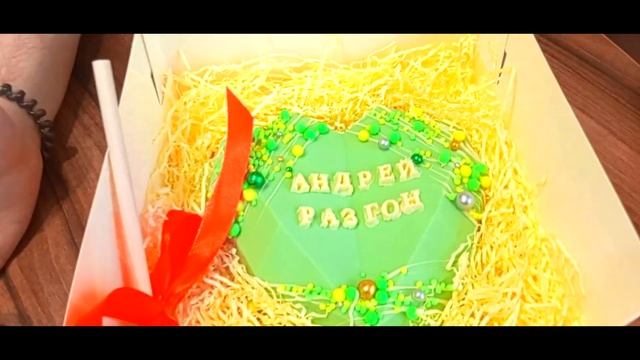 24 ЧАСА ЕМ СЛАДКОЕ! МОЙ ЛОГОТИП КАНАЛА И ИМЯ НА ШОКОЛАДНОМ СЕРДЦЕ С СЮРПРИЗОМ! смотреть онлайн
