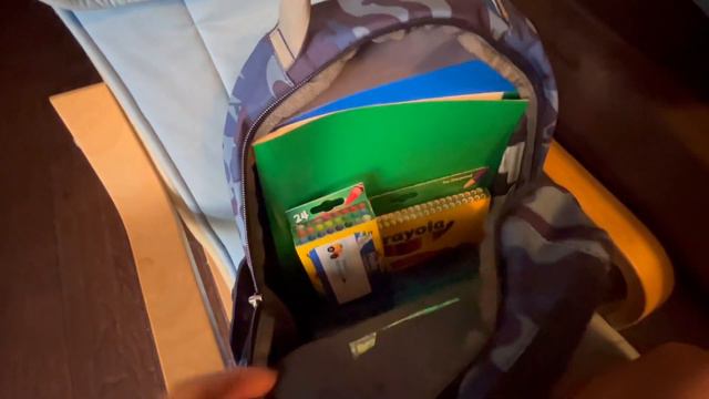 Сколько стоит собрать ребенка в школу в США? Советы родителям и закулисье учителей. смотреть онлайн