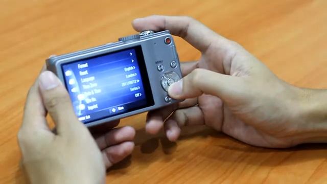 Dùng Thử Samsung WB700