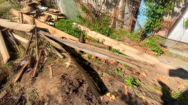 МЕНЯ ПОДСТРИГЛИ НАЛЫСО / ДЕЛАЕМ ПАРКОВКУ / КУПИЛ ДОМ В ДЕРЕВНЕ смотреть онлайн