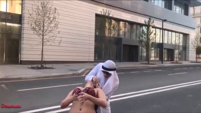 Belly Dance 2018 ) Girl Dance On Road By DSS @ YouTube смотреть онлайн