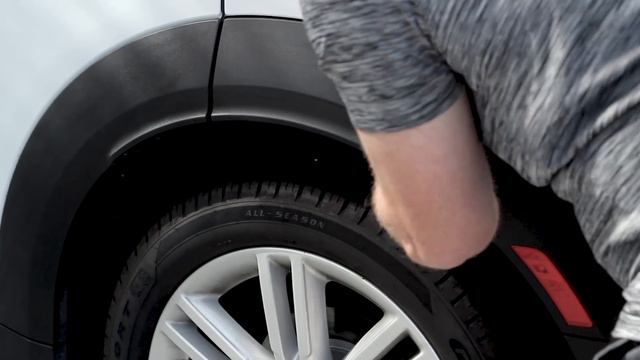 How to Protect Your Tires and Trim From Fading - Ultima Tire and Trim Guard Plus смотреть онлайн
