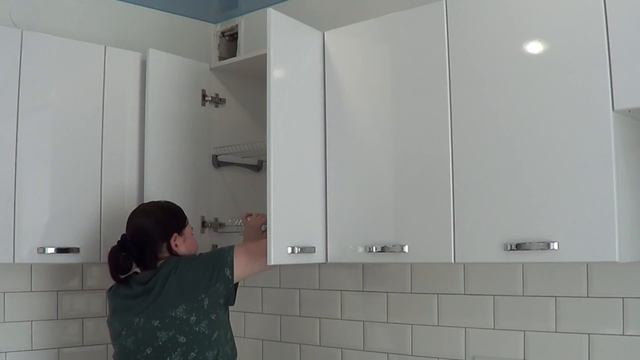 МНОГО КРИТИКИ\УБОРКА НА НОВОЙ КУХНЕ\ЗАПОЛНЯЮ ШКАФЧИКИ\ЧТО МЕНЯ НЕ РАДУЕТ