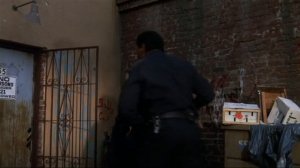 "Голубая устрица" из к/ф "Полицейская академия.."  ( Blue oyster from the film "Police Academy")