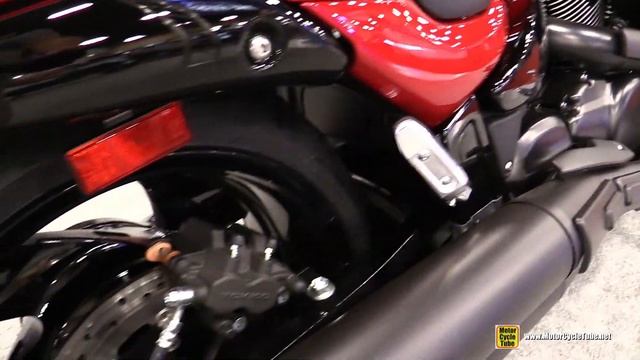 2019 Suzuki Boulevard M109R Boss - Walkaround - 2018 AIMExpo Las Vegas смотреть онлайн