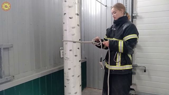 Как завязать пожарный узел первый способ