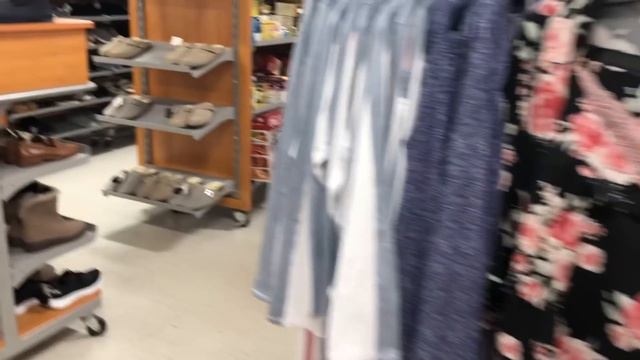 Giretto dentro TJMaxx смотреть онлайн