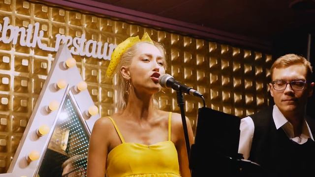 Трио “Delight Band” в ресторане “Волшебник” смотреть онлайн