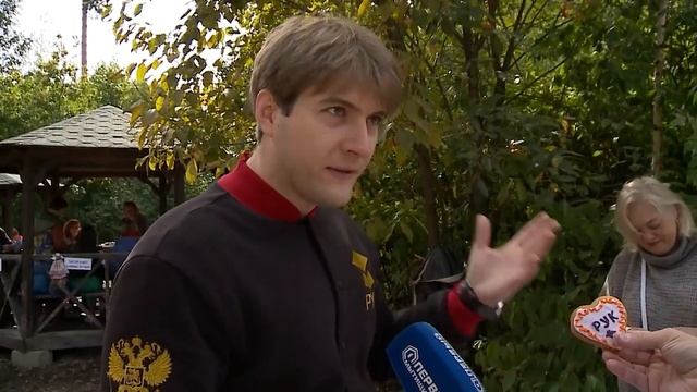 (12+) Кадриль танцевали в Мытищинском лесопарке смотреть онлайн