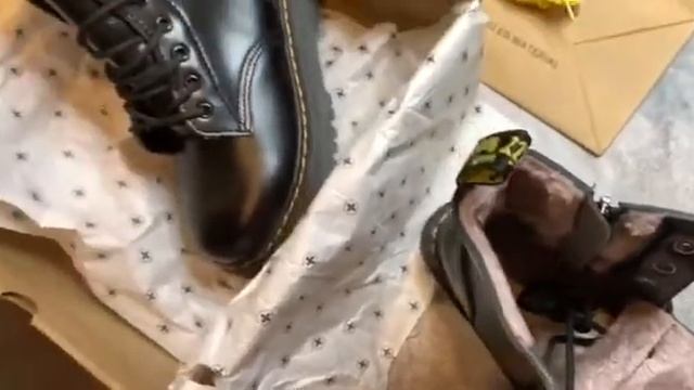 Мартинсы с мехом смотреть онлайн