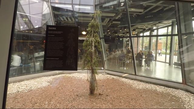 Варшавское метро. Достопримечательности столицы Польши. Центр науки «Коперник» смотреть онлайн