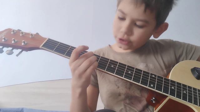 "Кино" Звезда по имени солнце на гитаре😆 смотреть онлайн
