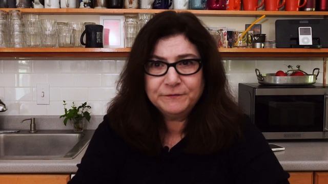 Equipment Expert Lisa McManus Answers Your Questions About Cleaning in the Kitchen | Gear Heads смотреть онлайн