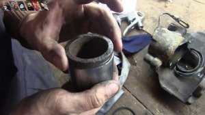 Замена пыльника суппорта