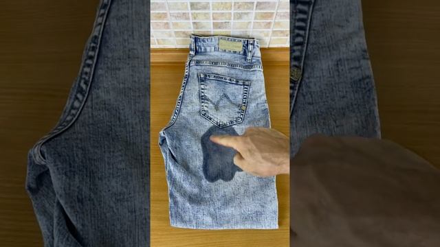 Как оттереть жирное пятно с одежды | Лайфхаки от Нечетова | nechetoff | ПОДПИШИСЬ ⬇️? #Shorts смотреть онлайн