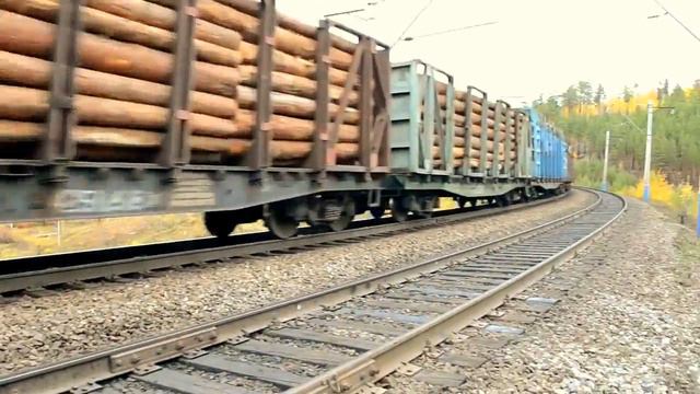 Электровоз ВЛ85-124 с грузовым поездом, перегон Ук - Курят, Восточно-Сибирская железная дорога смотреть онлайн