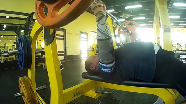 Д 4, Жим лежа эксцентрический (вниз на 8 счетов), 85 кг. смотреть онлайн