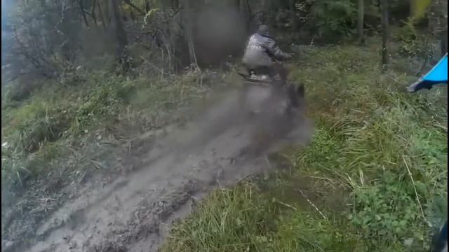 KLF 300 4x4 & Bashan 200 & Yamaha ttr 125 смотреть онлайн