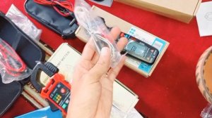 «Multimeter Battle: HABOTEST HT205 vs. Mastfuyi FY385 vs. BSIDE ACM91»