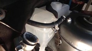 Замена расширительного бачка ВАЗ 2110 на ВАЗ 2170