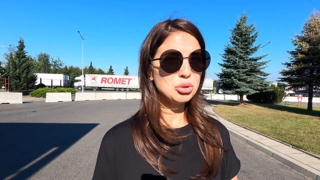 ВЛОГ - Трудности с которыми нам пришлось столкнуться на границе Украина - Польша смотреть онлайн