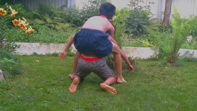 Kids Grappling.