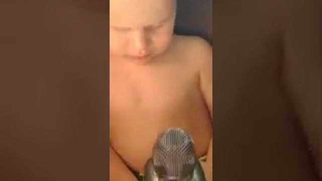 Bluetooth Karaoke microphone смотреть онлайн