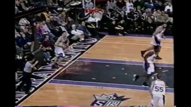 Kevin Garnett 26 Points 9 Ast @ Kings, 2000-01. смотреть онлайн