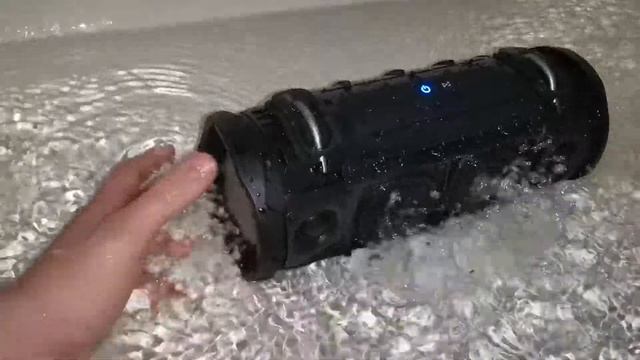 JBL XTREME 2 WATER TEST смотреть онлайн