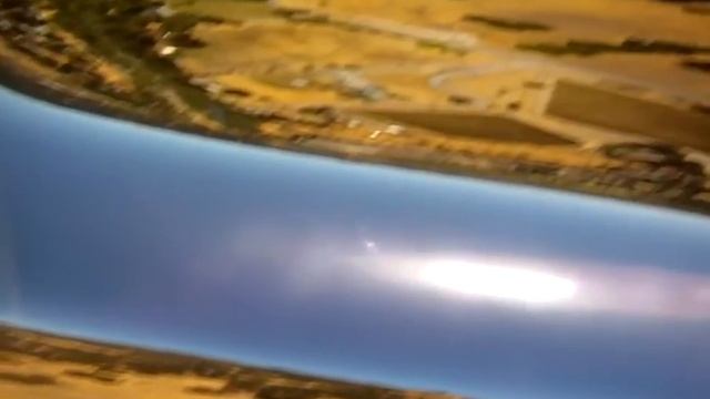 Камера выпала с самолета и преземлилась в свинарник СМОТРЕТЬ ДО КОНЦА смотреть онлайн