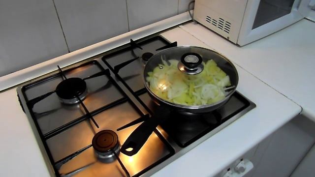 Испанская тортилья (омлет по-испански) смотреть онлайн