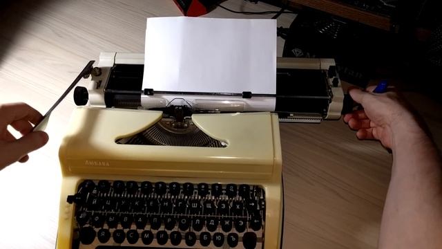 Обзор печатающей машинки "Любава" | Механические технологии смотреть онлайн