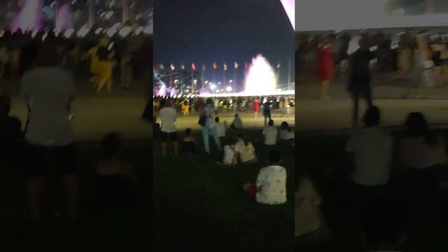 Поющие фонтаны.Олимпийский Сочи Парк. смотреть онлайн