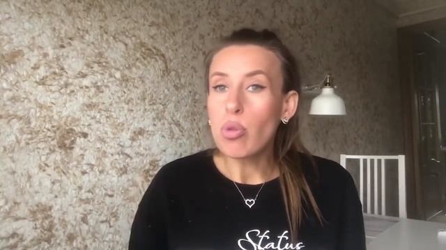 Нацики , пердаки вверх и выхлоп хором .