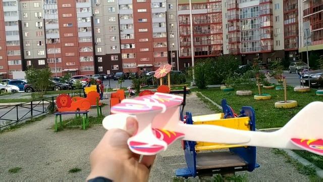 Самолет планер с мотором и зарядкой от USB | Тест-драйв самолета на улице смотреть онлайн