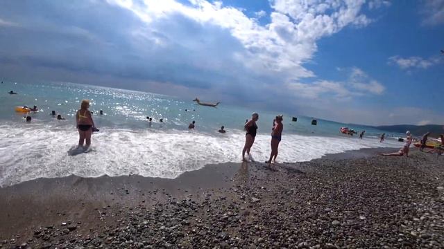 Отдых на чёрном море 2020/Идём на море Лазаревское 2020/Большие волны