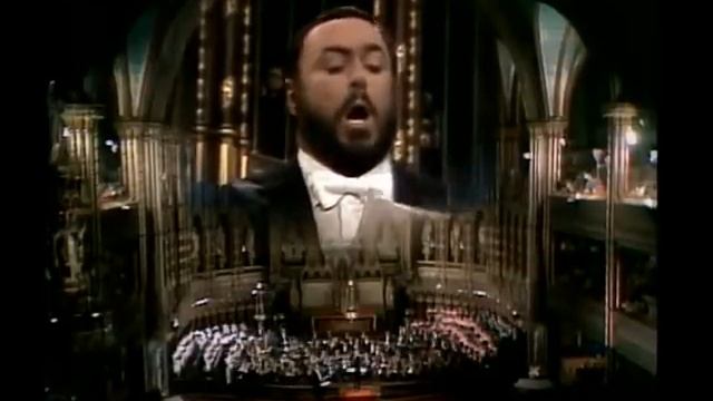 Adeste Fideles Pavarotti Notre Dame смотреть онлайн
