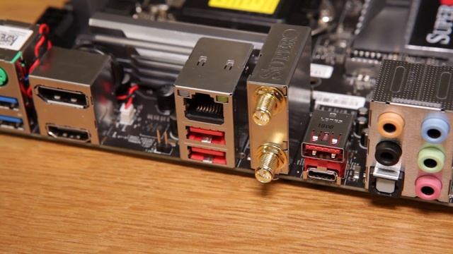 Supermicro C9Z390-CG-IW im Video-Test смотреть онлайн