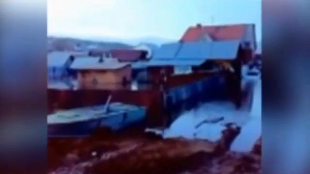 ЗАТОПЛЕНИЕ ДОМОВ 13.04.2018 смотреть онлайн