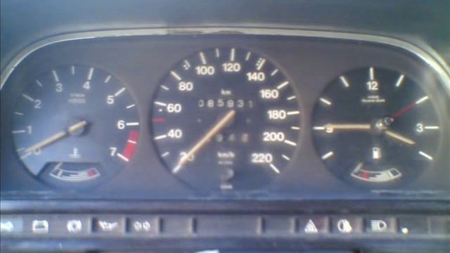 Audi 100 1979.wmv