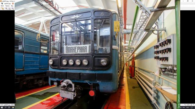 Обзор поезда 81-717. Всё о Номерном, модификации и расцветки смотреть онлайн