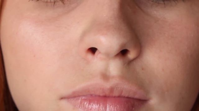 OMG: УДАЛЕНИЕ ВОЛОС НА ЛИЦЕ. КАК УБРАТЬ ЖЕНСКИЕ УСИКИ? смотреть онлайн