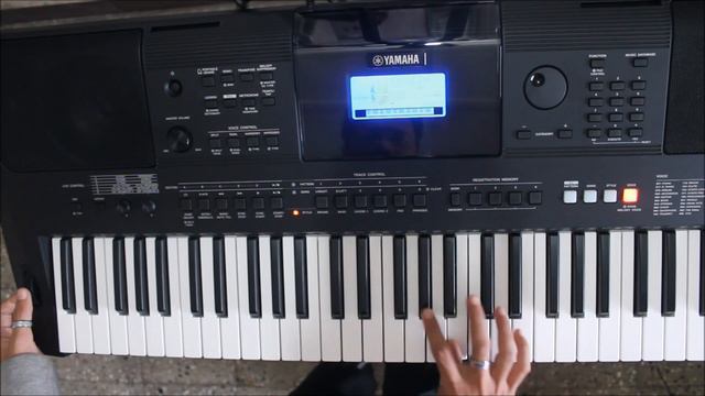 Yamaha PSR E-453 digital keyboard | Detailed review in Hindi смотреть онлайн